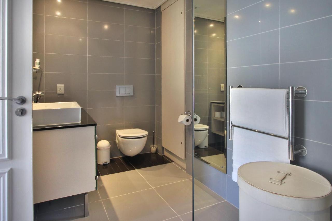 Cape Royale 1 Bedroom Luxury With Mountain View Cape Town