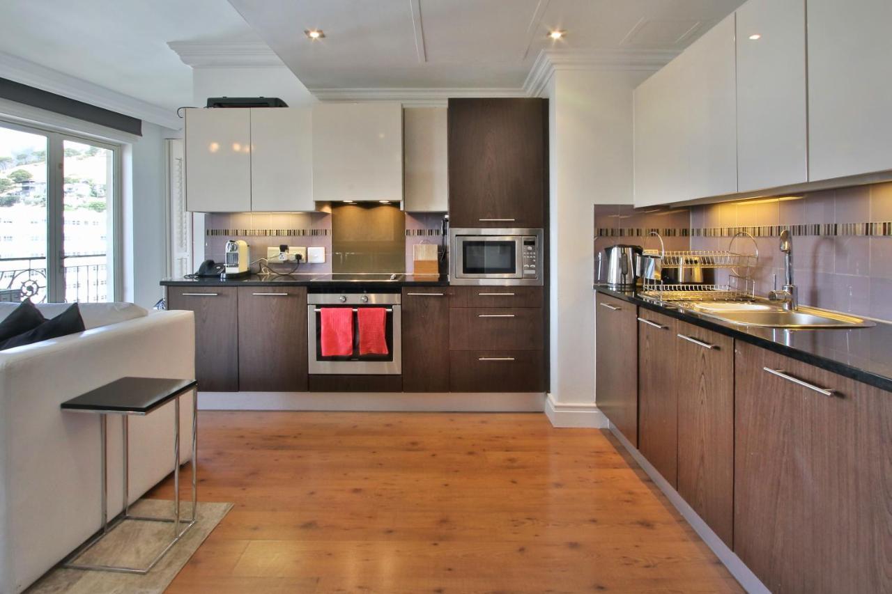 Apartment Cape Royale 1 Bedroom Luxury With Mountain View Cape Town